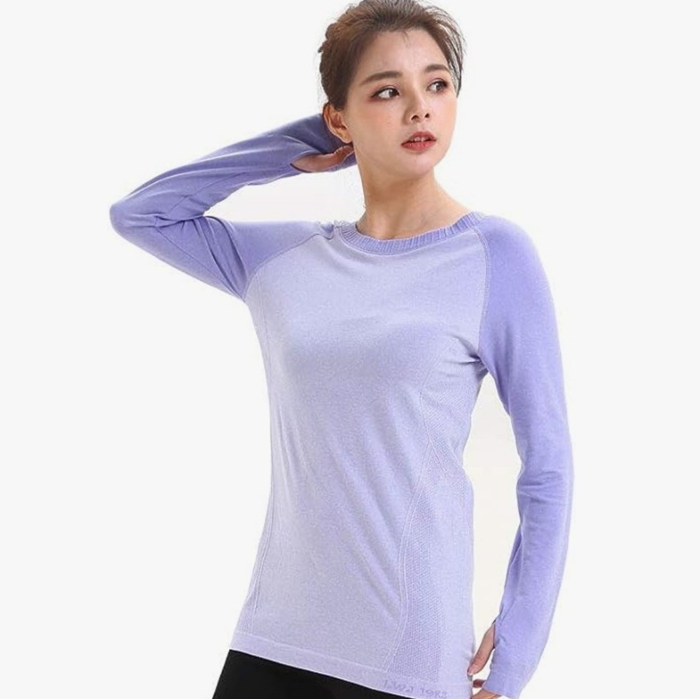 LWJ  Women's Size Small Athletic Long Sleeved  Thumb Holes  Top UPF 50+